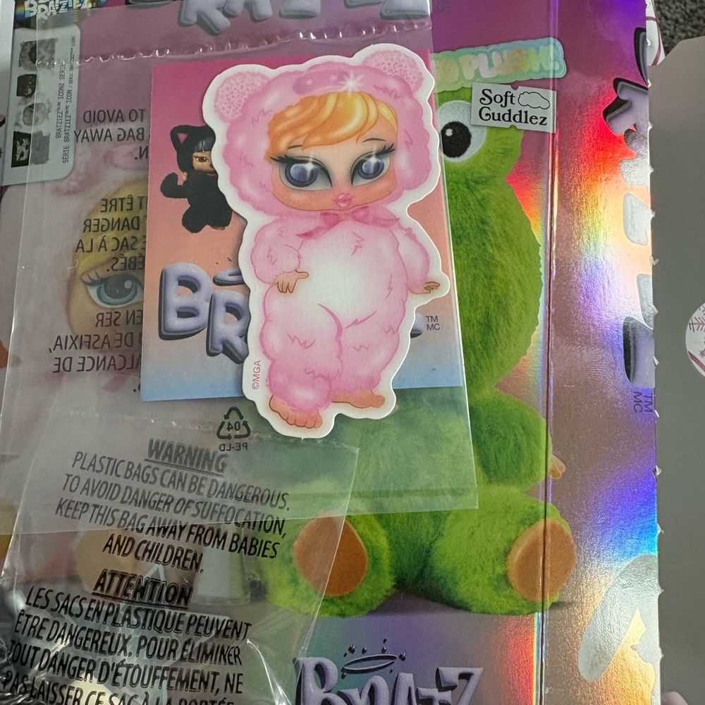 Bratzie New open box (inner bag sealed)